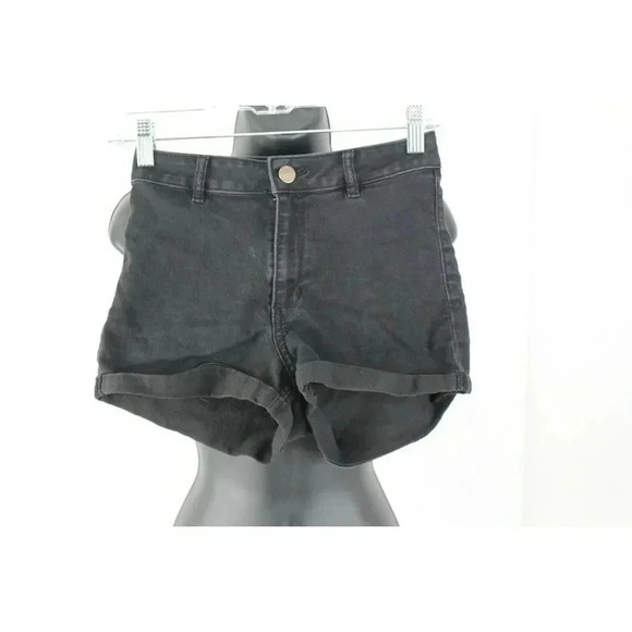Youth divided H&M shorts size 4 - Picture 1 of 3